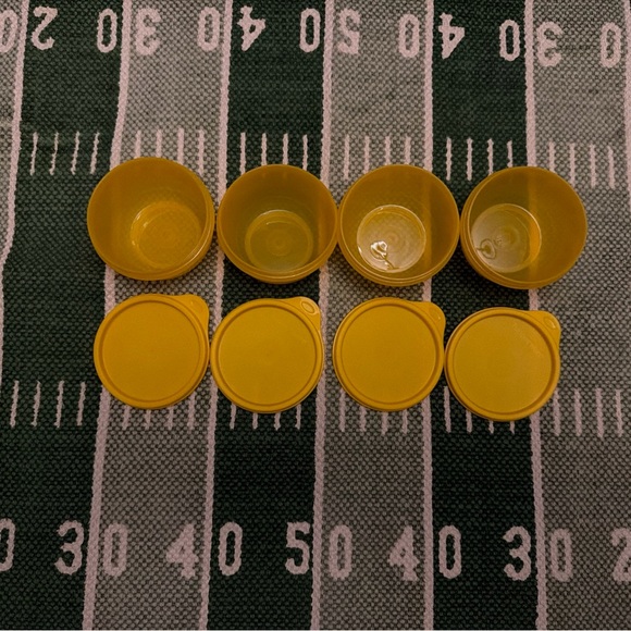 4 YELLOW TUPPERWARE IDEAL LITTLE BOWLS LIT'L SNACK CUPS 8 OZ FRUIT CANDY NEW - Picture 2 of 2